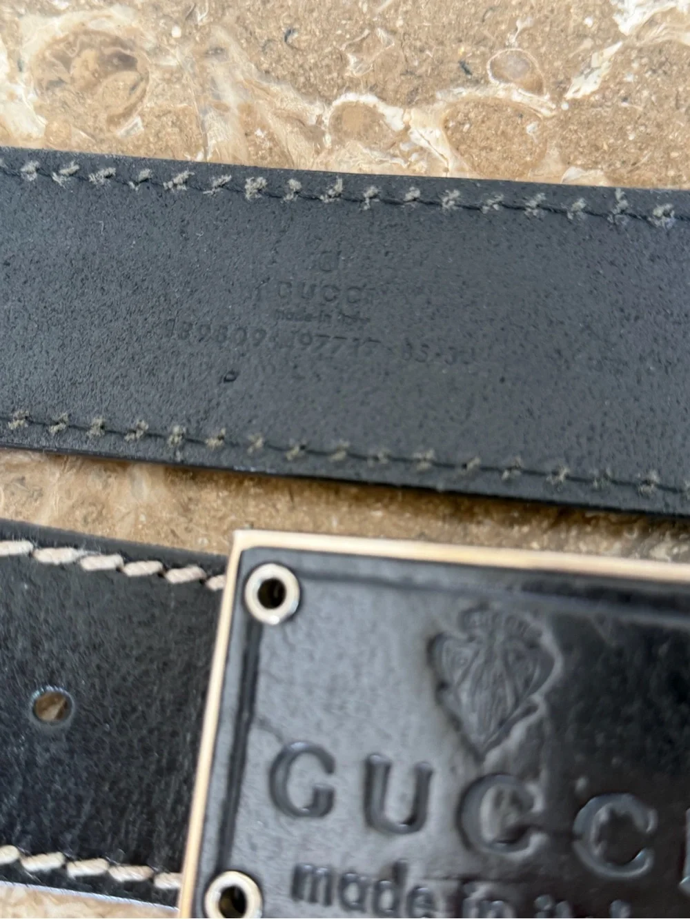 Gucci Rare Black belt with contrast stitching - Picture 5 of 8